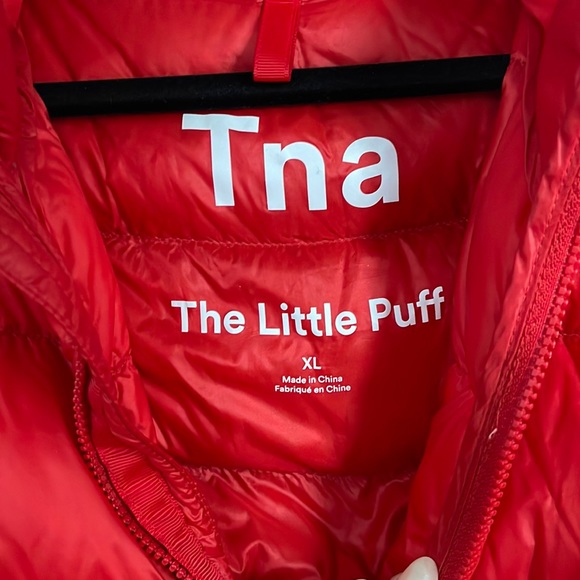 ARITZIA-TNA The Little Puff, Red - Picture 2 of 4